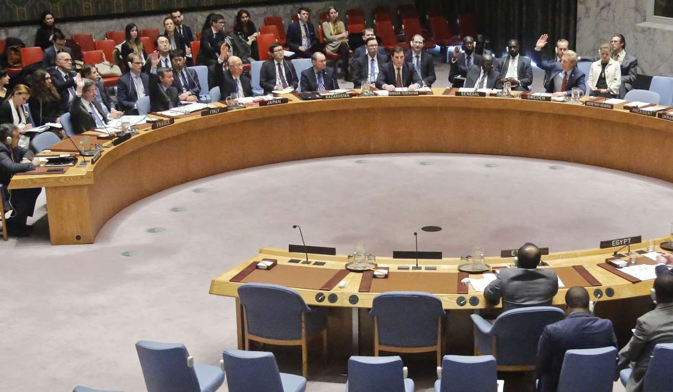 The UN Security Council votes on an unsuccessful Western-backed UN resolution that would have imposed sanctions on 21 Syrian individuals, organizations and companies allegedly involved in chemical weapons attacks. Photo: AP