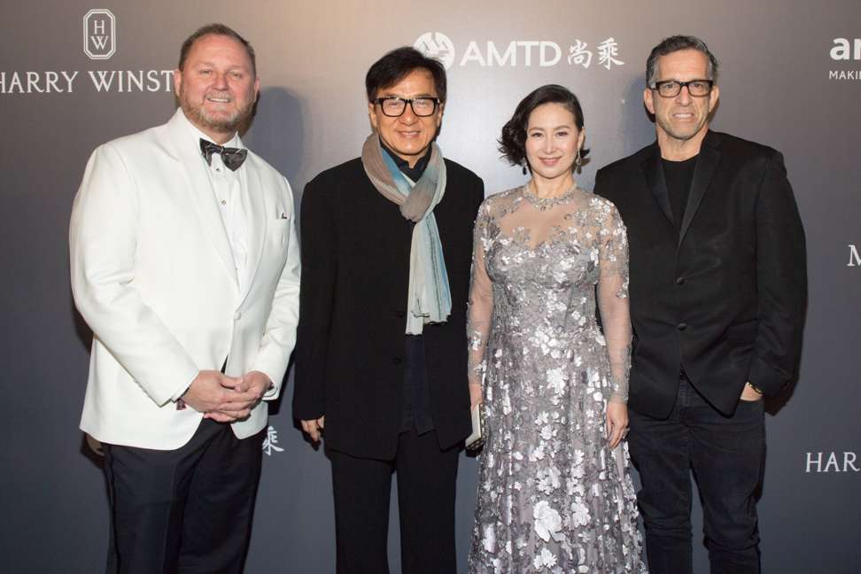 (From left) Kevin Robert Frost – CEO of amfAR, Jackie Chan, Pansy Ho, Kenneth Cole.