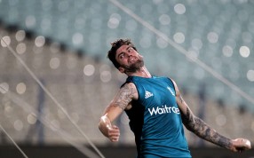 England’s Reece Topley practices in the nets ahead of the highly-anticipated finale. Photo: AP England’s Reece Topley practices in the nets ahead of the highly-anticipated finale. Photo: AP