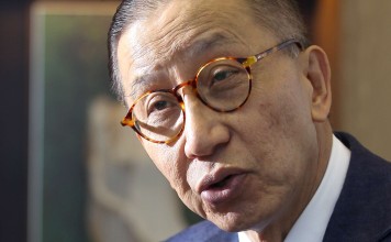 Lo Ka-shui says regulator-based regime would not promote market development and would be damaging to Hong Kong as an international centre