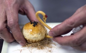 Cantonese restaurant with just six tables wins coveted three Michelin stars, and Canton 8 becomes world’s cheapest restaurant with two stars; Hong Kong Italian and Cantonese restaurants also earn stars Cantonese restaurant with just six tables wins coveted three Michelin stars, and Canton 8 becomes world’s cheapest restaurant with two stars; Hong Kong Italian and Cantonese restaurants also earn stars