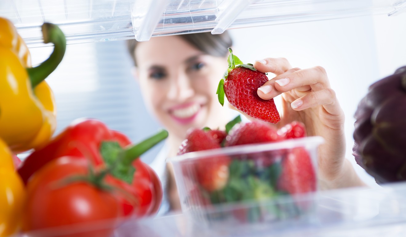 Eating fruit instead of sweets still provides an energy boost to your brain, but without the harmful effects of processed food. Photo: Shutterstock