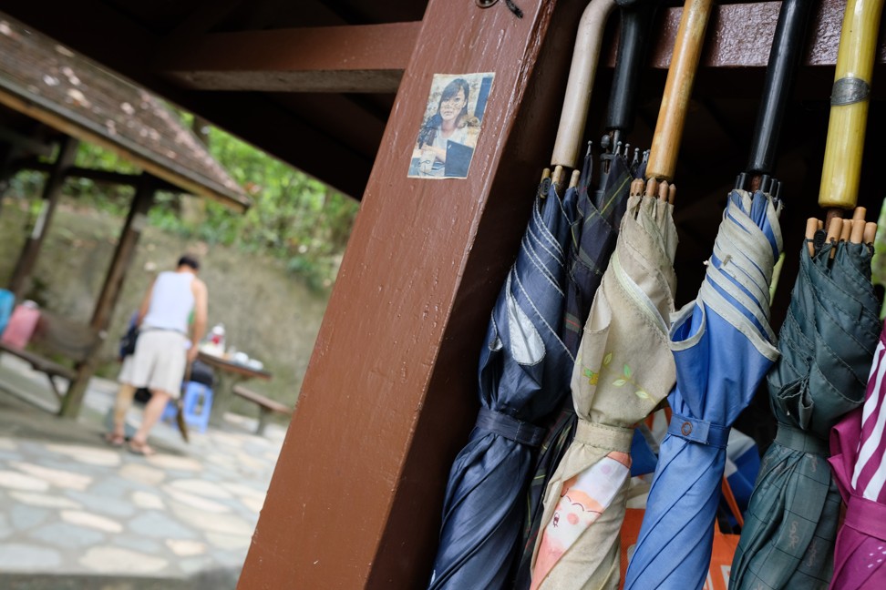 Some gardens even offer umbrellas to hikers caught in the rain.