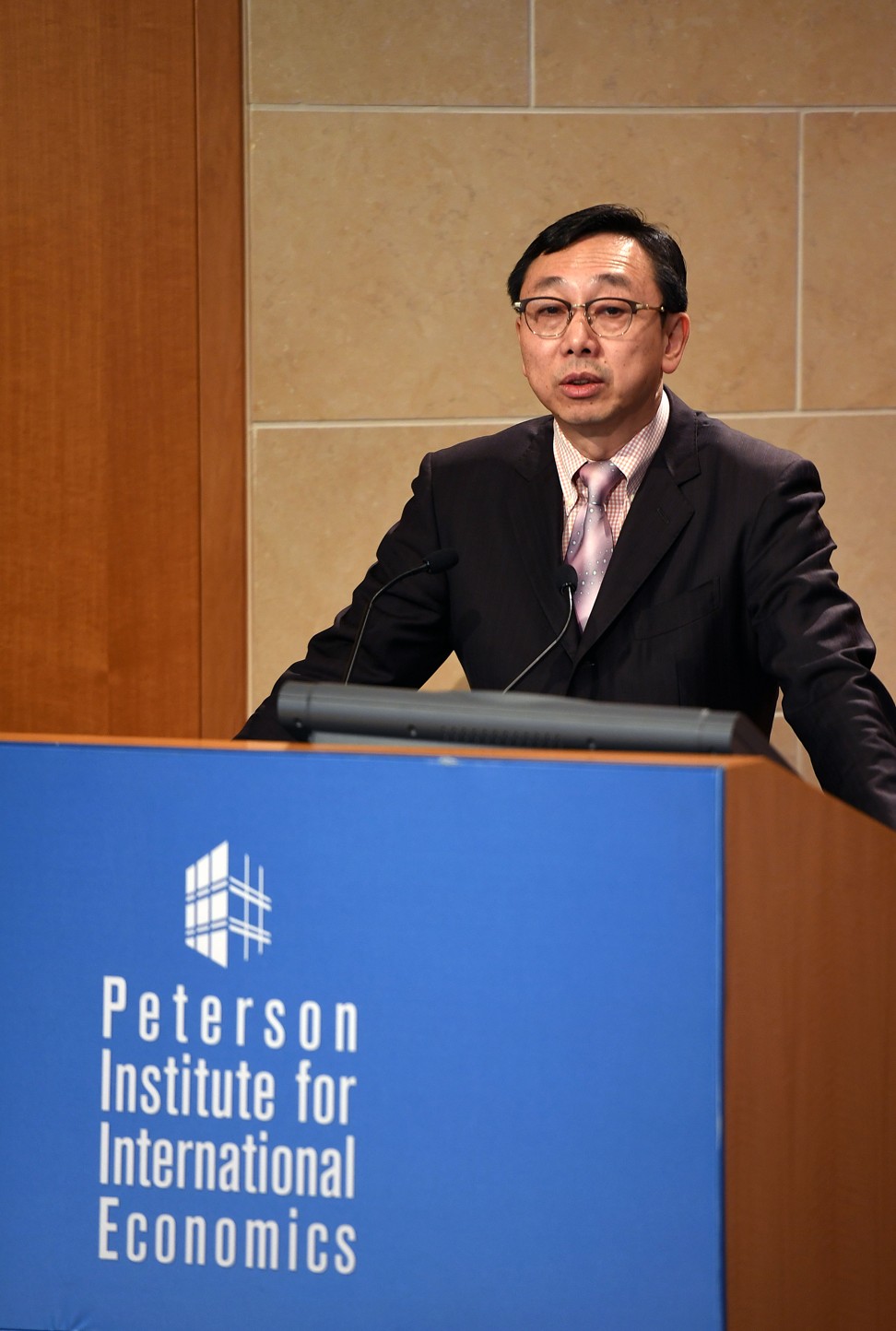 Zhang Tao speaking at the Peterson Institute for International Economics in Washington D.C. on Oct. 5, 2016 while he was deputy managing director of the International Monetary Fund (IMF). Photo: Xinhua