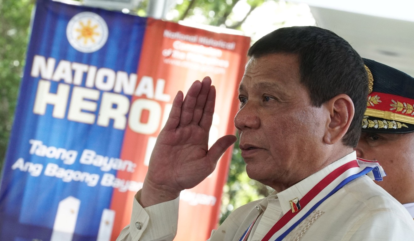 Philippine President Rodrigo Duterte salutes upon arrival at the National Heroes Day Commemoration at Fort Bonifacio, Taguig City. Photo: Handout