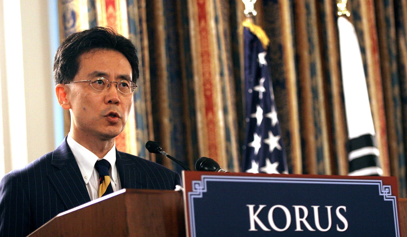 South Korean Trade Minister Kim Hyun-chong speaks before signing the KORUS free trade agreement with US Trade Representative Susan Schwab in 2007. Trump has hinted he will withdraw from the agreement. Photo: AFP