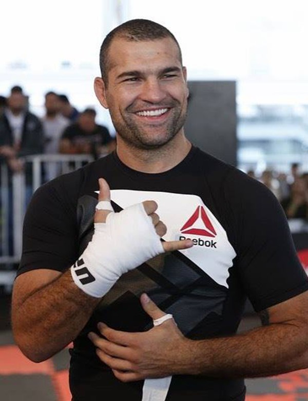Rua has reinjured his knee and will miss UFC Fight Night Tokyo. Photo: Handout