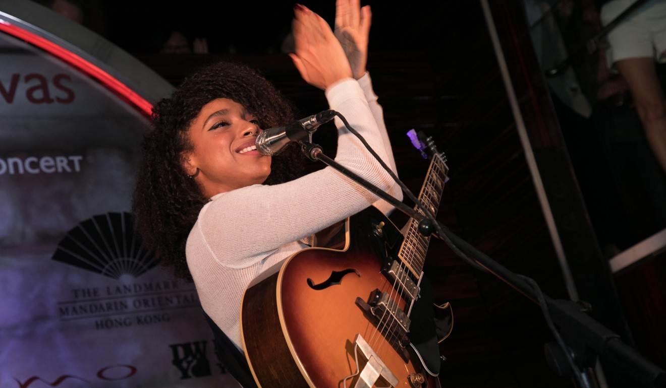 La Havas plays Hong Kong’s MO Bar.