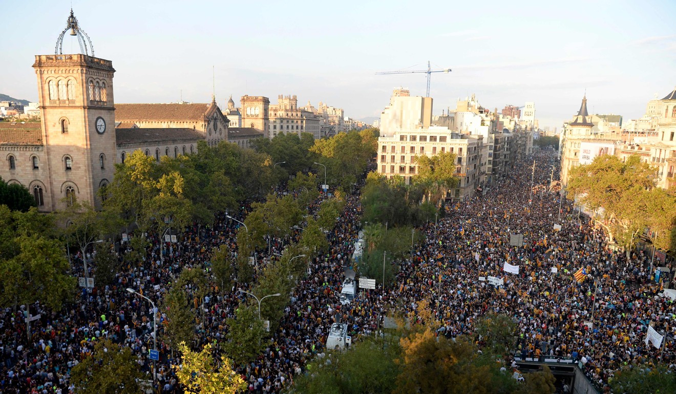 Large numbers of Catalans observe a general strike on October 3, 2017 to condemn police violence at a banned weekend referendum on independence, as Madrid comes under growing international pressure to resolve its worst political crisis in decades. Photo: AFP