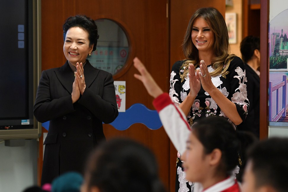 China’s First Lady Peng Liyuan and visiting US First Lady Melania Trump watch an English class during a visit to Banchang Primary School in Beijing, on November 9. As the language of international communication, English is nobody’s native tongue. Photo: Reuters
