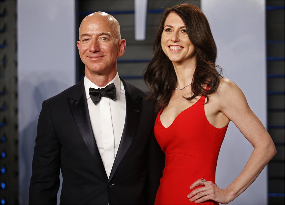 Amazon CEO Jeff and wife MacKenzie Bezos arrive at the 2018 Vanity Fair Oscar Party. Photo: Reuters