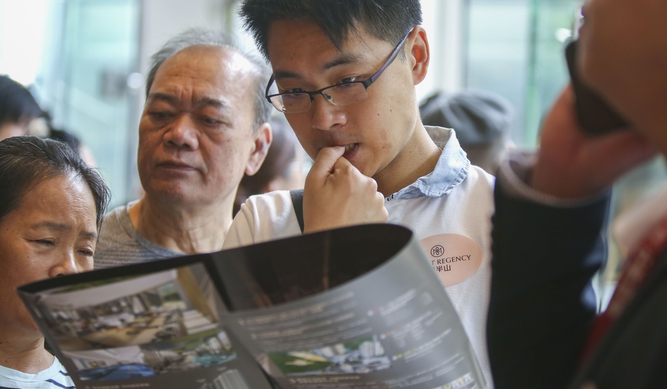 Eager buyers snapped up all the units available for sale by 5pm on Saturday. Photo: Xiaomei Chen