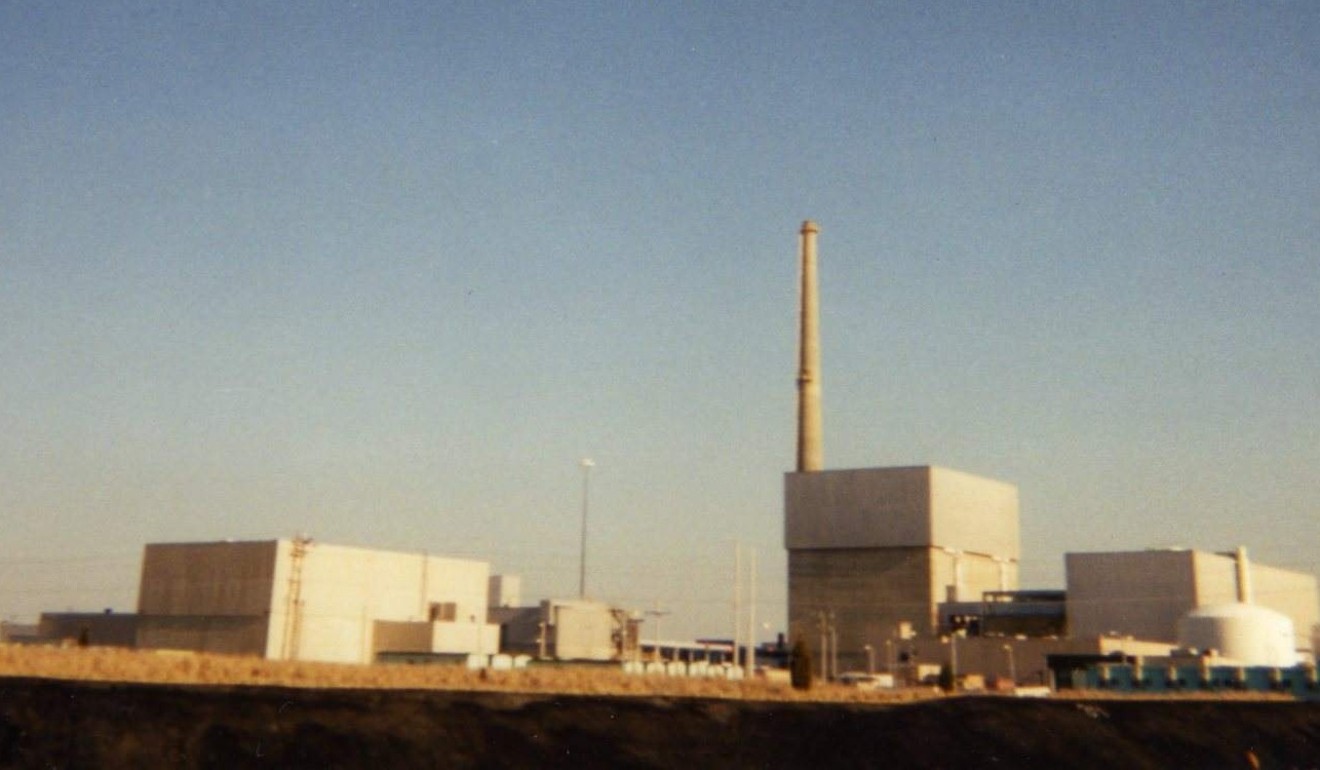 Oyster Creek nuclear generating station in New Jersey in 1998. Photo: KyleAndMelissa22
