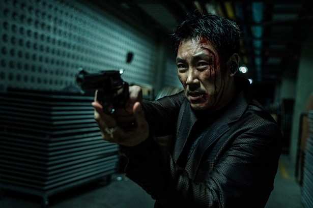 Cho Jin-woong in Believer.