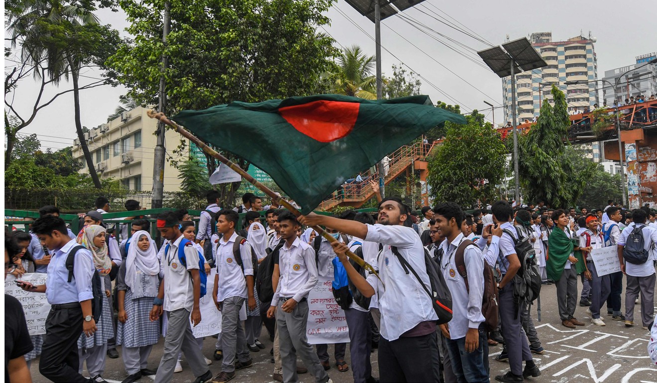 Bangladeshi students blocking a road during the student protest in Dhaka. Photo: AFP