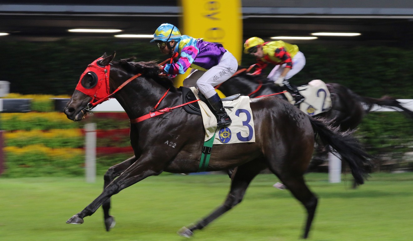 Local Hong Kong jockeys show signs they are ready to pounce on ...