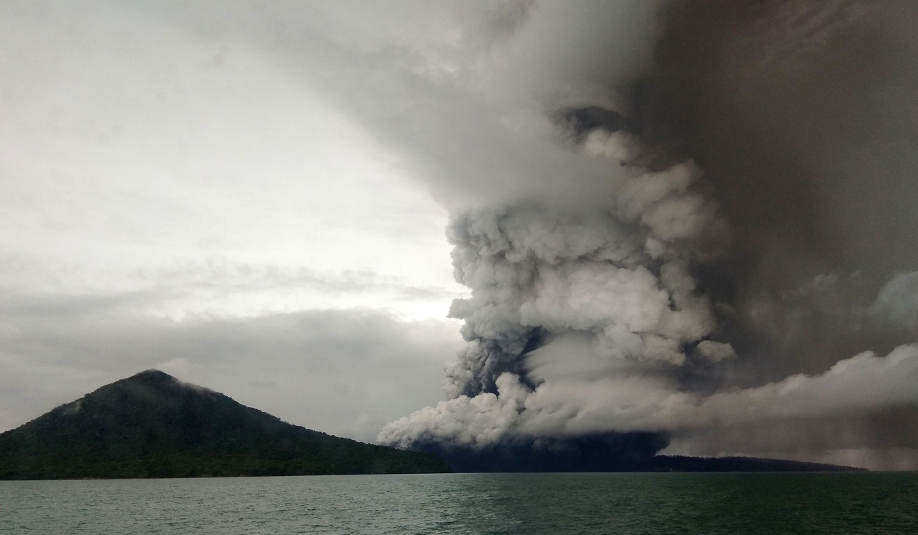 Anak Krakatoa volcano erupting, as seen from a ship on the Sunda Straits. Indonesia on December 27 raised the danger alert level for a volcano that sparked a killer tsunami. Photo: AFP