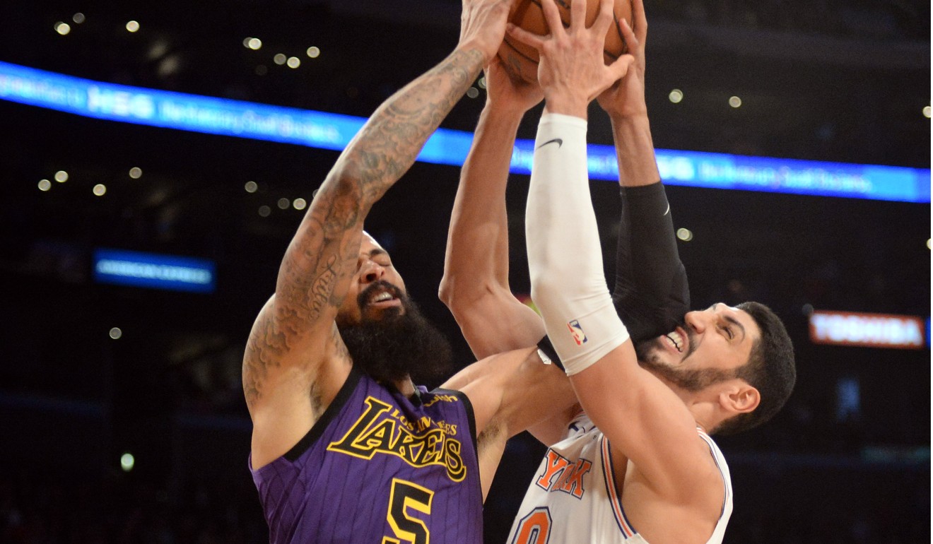 Tyson Chandler and Enes Kanter play for the ball during the second half at Staples Centre. Photo: Gary A Vasquez/USA Today Sports