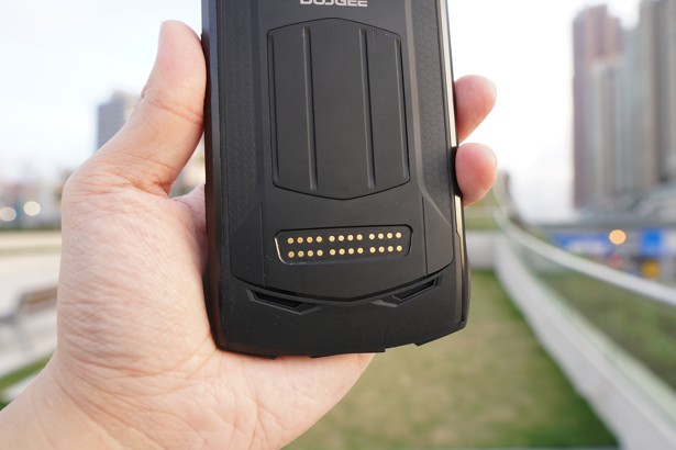 The pogo pins on the back of the S90 connect it to modular add-on accessories. Photo: Ben Sin