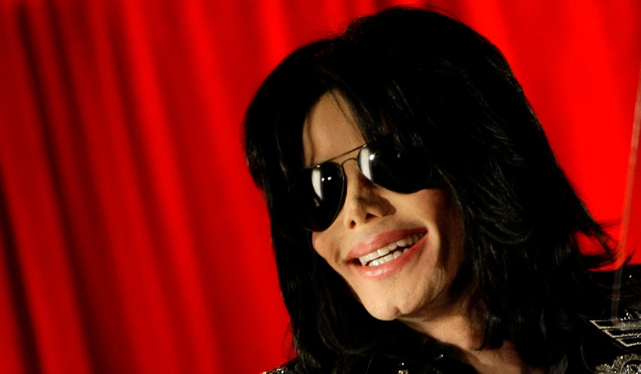 Michael Jackson gestures during a news conference in London on March 5, 2009, shortly before his death. Photo: Reuters