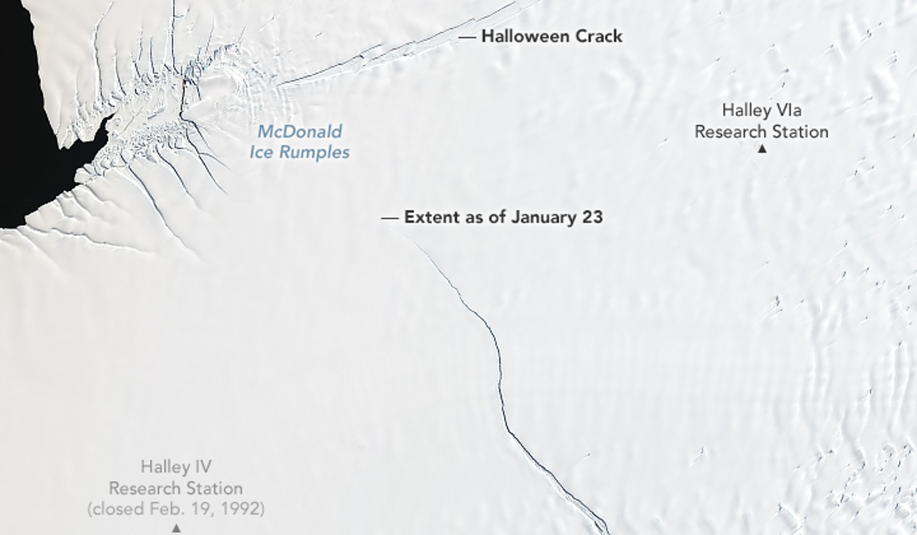 A detailed view shows a northward expanding rift coming within a few kilometres of the McDonald Ice Rumples and the Halloween crack. Photo: Nasa