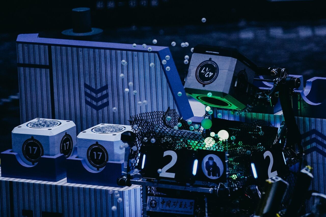 Can this robot be adapted to pick up my laundry and load the washer? (Picture: DJI)