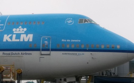 Wind conditions at Amsterdam Schipol Airport are also considered tricky, so Dutch pilots are used to landing in challenging circumstances. Photo: Facebook