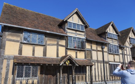 The site in Jiangxi province will include a replica of Shakespeare’s family home in Stratford-upon-Avon