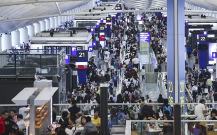 Passengers waiting at the Hong Kong International Airport in Chek Lap Kok. Photo: Dickson Lee