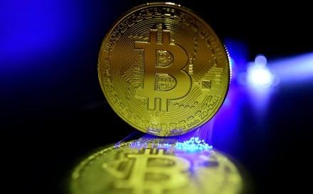 Bitcoin’s ongoing woes are dragging down stocks related to crypto-currencies after South Korea’s government announced that it wanted to crack down on speculation. Photo: EPA-EFE/SASCHA STEINBACH