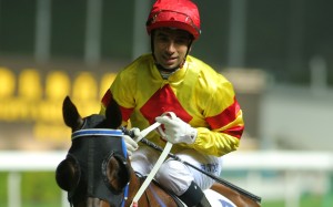 Race 8, Twin Delight, ridden by Joao Moreira, won the class 2 over 1650m at Happy Valley. 20JAN16