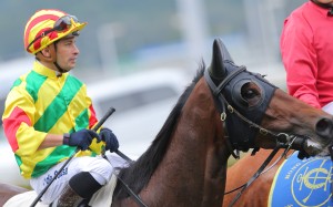 Race 7, Imperial Gallantry, ridden by Slivestre de Sousa, won the class 4 over 1600m at Sha Tin on 10Feb16.