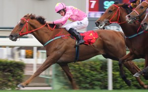 Race 7, Sun Jewellery, ridden by Ryan Moore, won the Hong Kong Classic Cup(HK Group 1, 100m) at Sha Tin on 21Feb16.