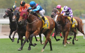 Sam Clipperton drives Invincible Dragon to victory in the Hong Kong Macau Trophy at Sha Tin. Photos: Kenneth Chan