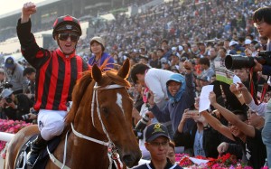 Zac Purton celebrates Time Warp’s win in the Group One Hong Kong Cup. Photos: Kenneth Chan