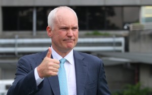 Trainer David Hall gives the thumbs up. Photos: Kenneth Chan