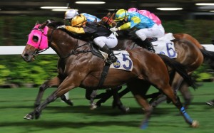 Keith Yeung drives Top Score to victory at Happy Valley in April. Photos: Kenneth Chan