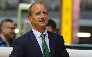 The trainer notches his first winners of the season as Faithful Trinity and Right Honourable salute at the city track on Wednesday night