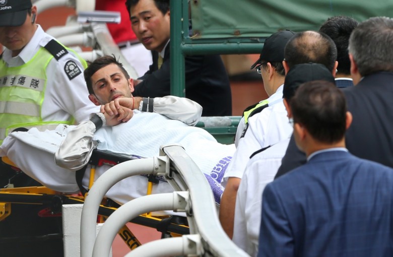 Alberto Sanna Won T Let A Dislocated Shoulder Stop Him From