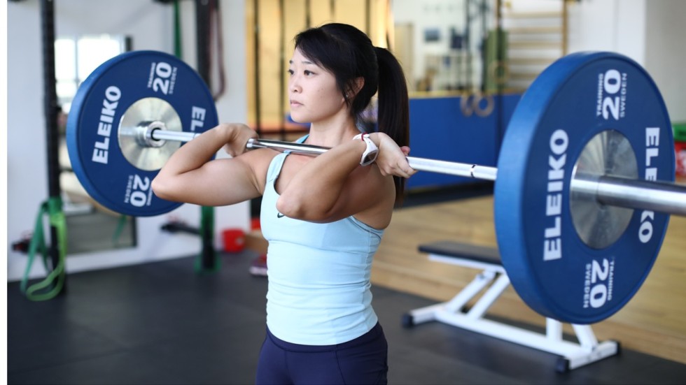 Three Hong Kong women weightlifters who arent shy about 