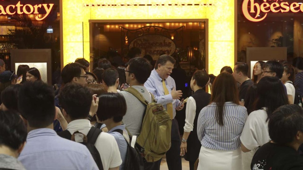 At The Cheesecake Factory, new in Hong Kong, you form a line just to