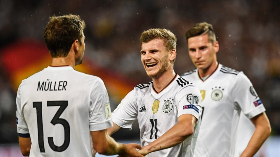 ‘The players are good looking’ – handsome German football team wins