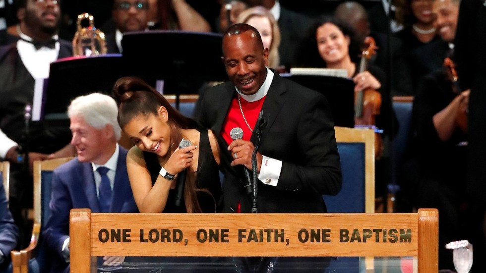 Pastor Apologises For ‘groping Ariana Grande At Aretha Franklins Funeral South China Morning