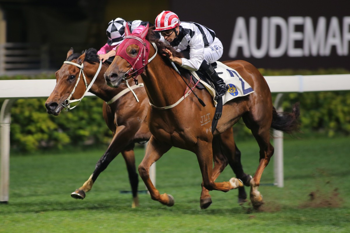 Secret Sham and Beauty Flame were both very good in the Hong Kong Rugby Football Union Cup, but Lucky Double Eight (out of shot) finished off powerfully and can win soon.