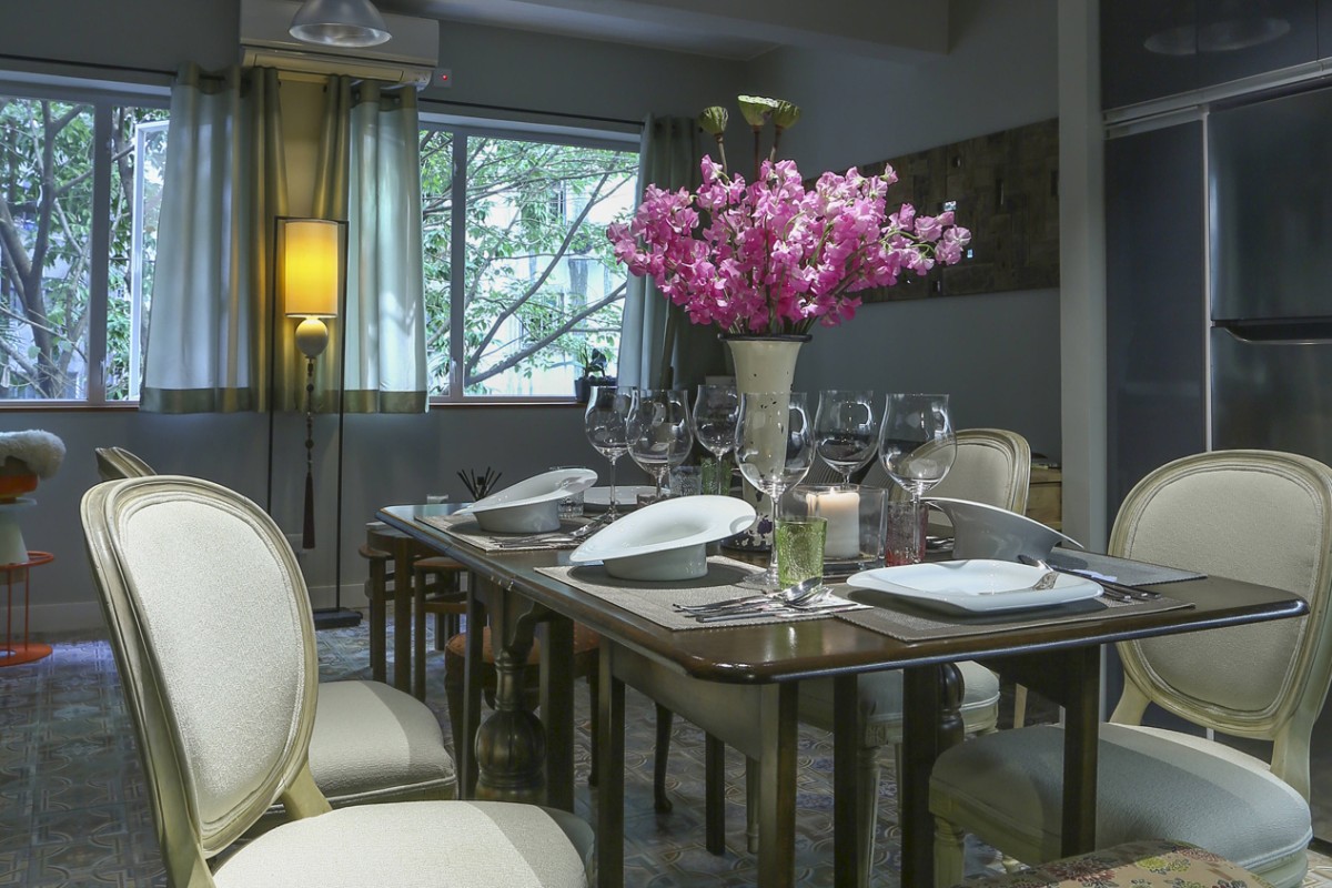 When Interior Designer Gallery Owner And Landlord Debbie Pun Of Deco Went To View The 670 Sq Ft Apartment She Would Eventually Purchase In Sai When Interior Designer Gallery Owner And Landlord Debbie Pun Of Deco Went To View The 670 Sq Ft Apartment She Would Eventually Purchase In Sai