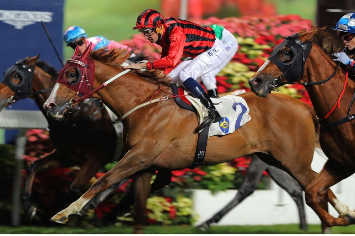 Hugh Bowman guides Eagle Way to victory. Photos: Kenneth Chan