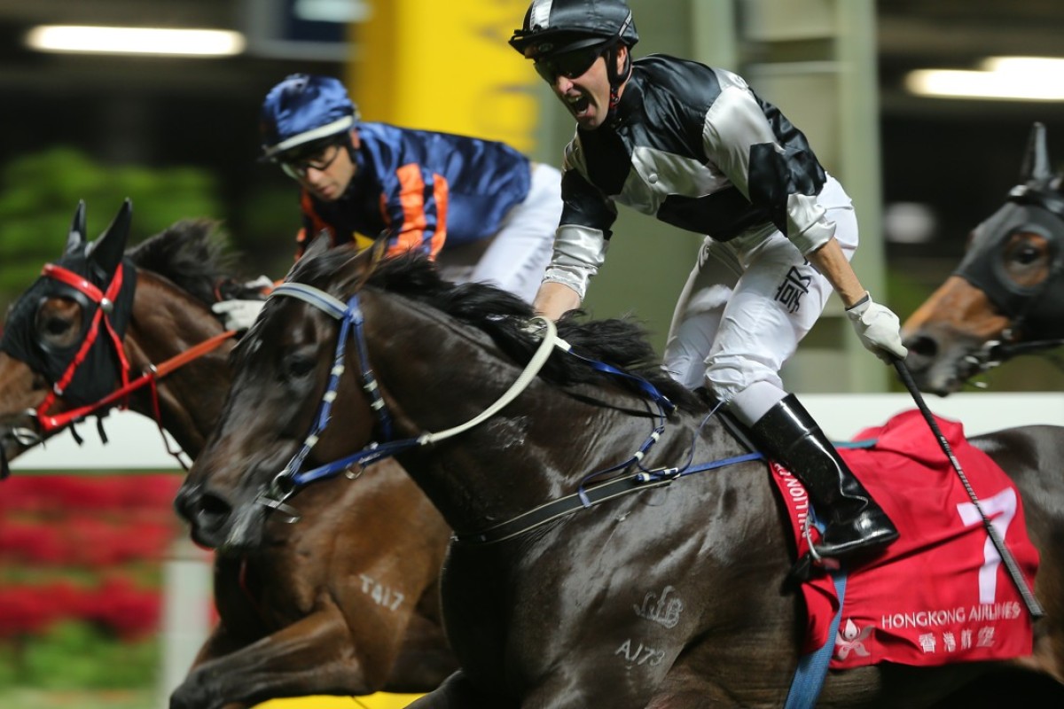 Neil Callan celebrates Top Laurel’s win at Happy Valley on Wednesday night. Photos: Kenneth Chan