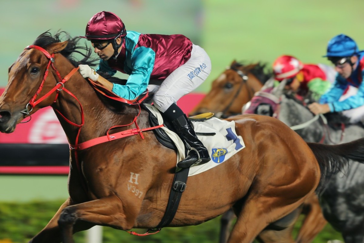 Joao Moreira guides Beat The Clock to a convincing victory at Sha Tin on Sunday. Photo: Kenneth Chan