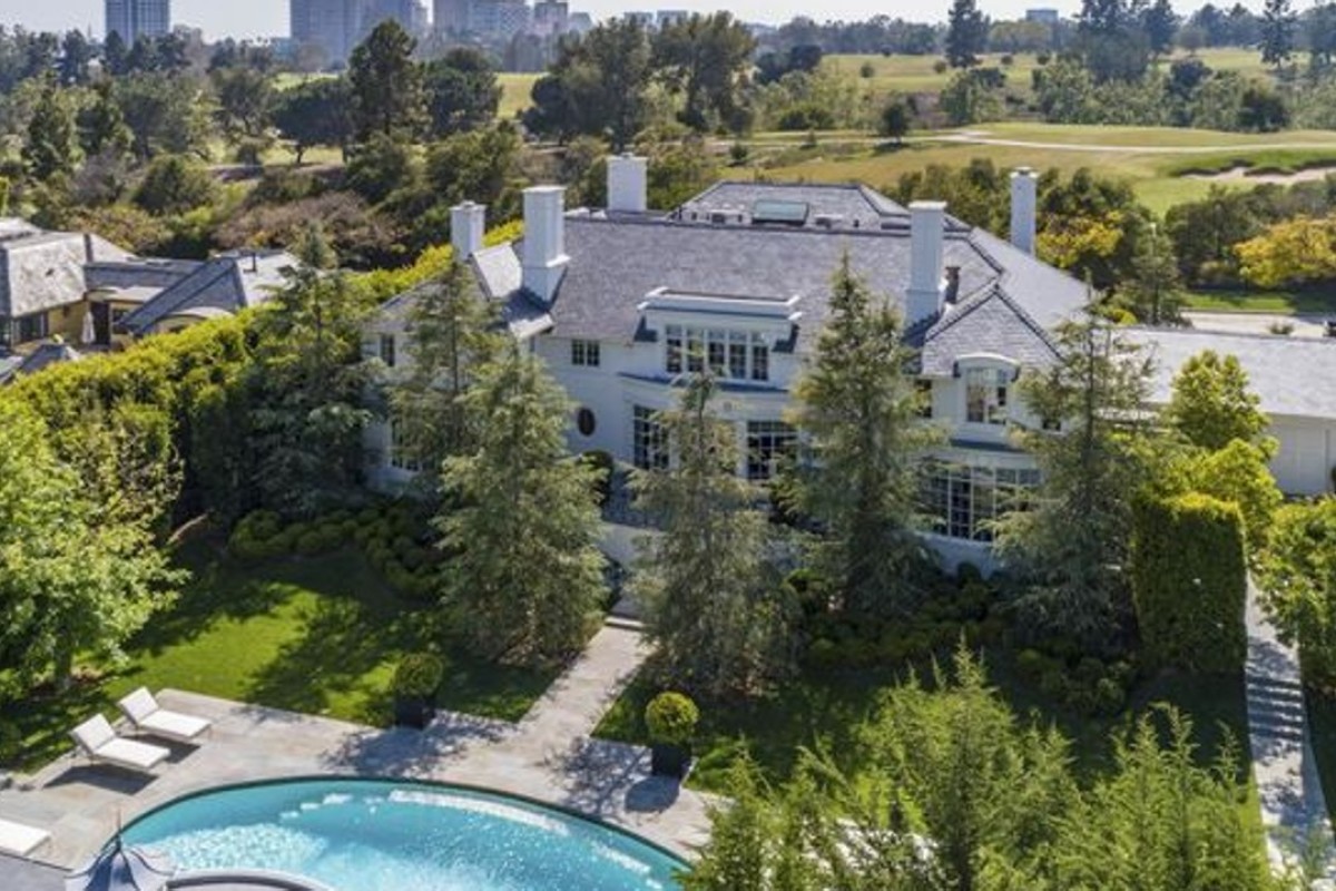 Huge US$32 million LA mansion sits on 'the best street in ...
