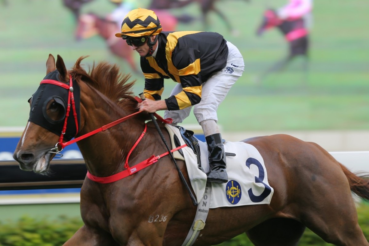 Frankie Lor-trained Glorious Forever wins in a canter for Zac Purton. Photos: Kenneth Chan
